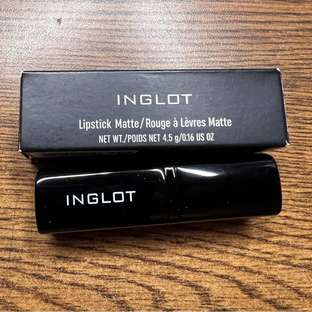 Inglot Matte Lipstick #405 Mauve/Rose Shade